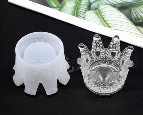 Large crown mould